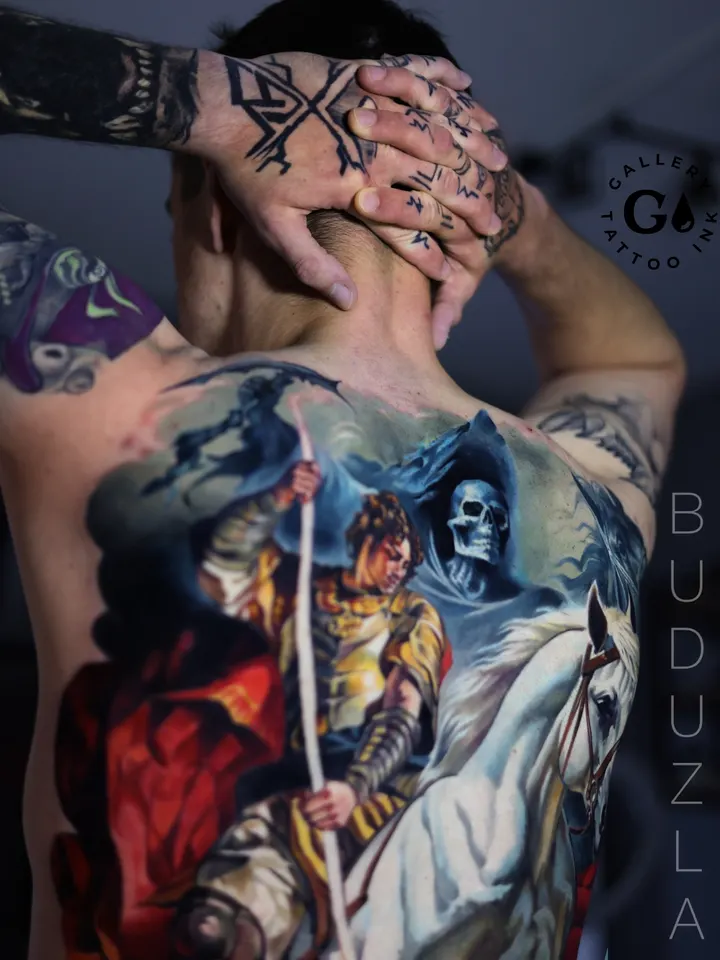 Сюжет на всю спину — мастер Светлана Будузла, MAIN Tattoo, Санкт-Петербург